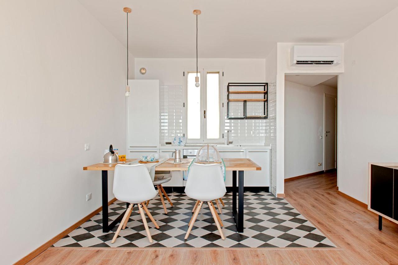 The Boutique Apartment Ліворно Екстер'єр фото