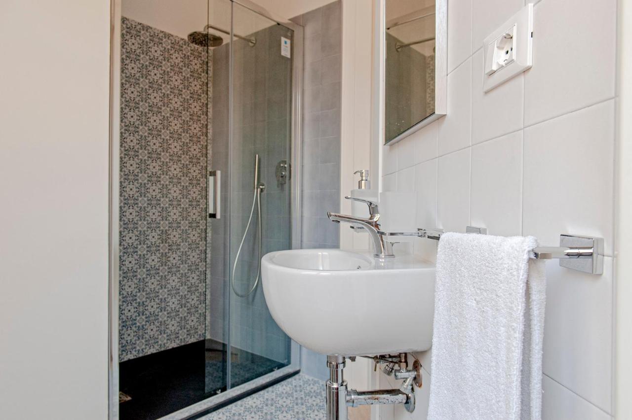 The Boutique Apartment Ліворно Екстер'єр фото