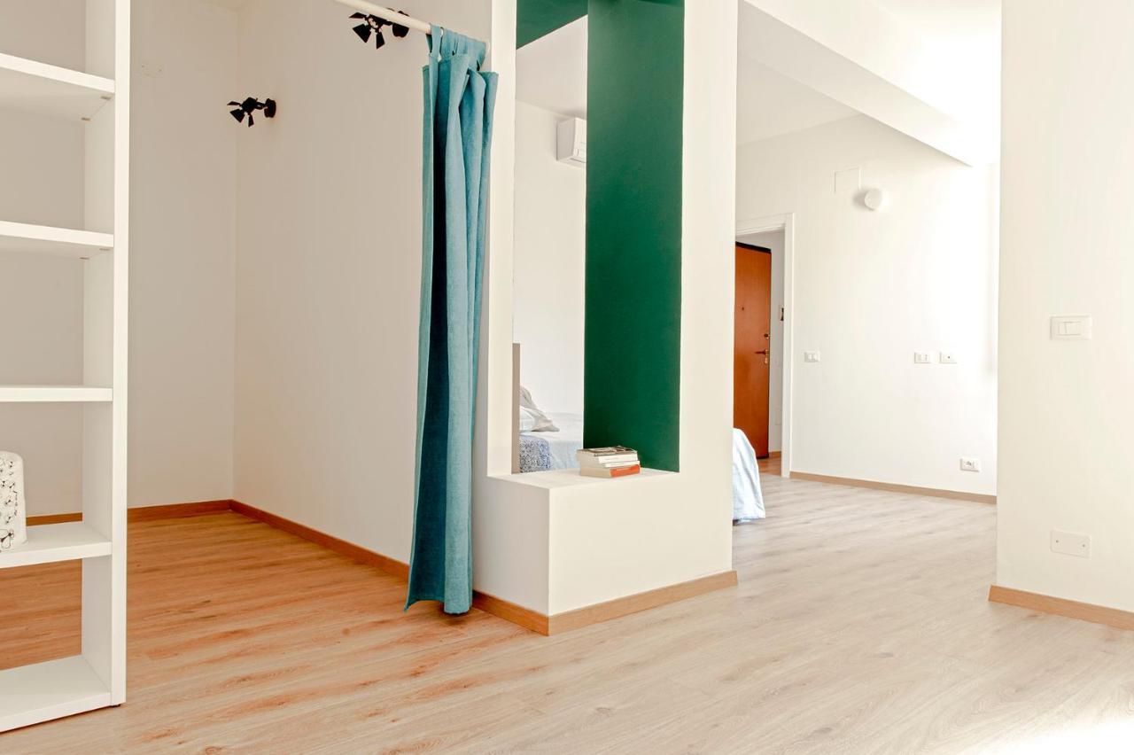 The Boutique Apartment Ліворно Екстер'єр фото