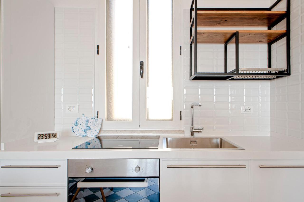 The Boutique Apartment Ліворно Екстер'єр фото